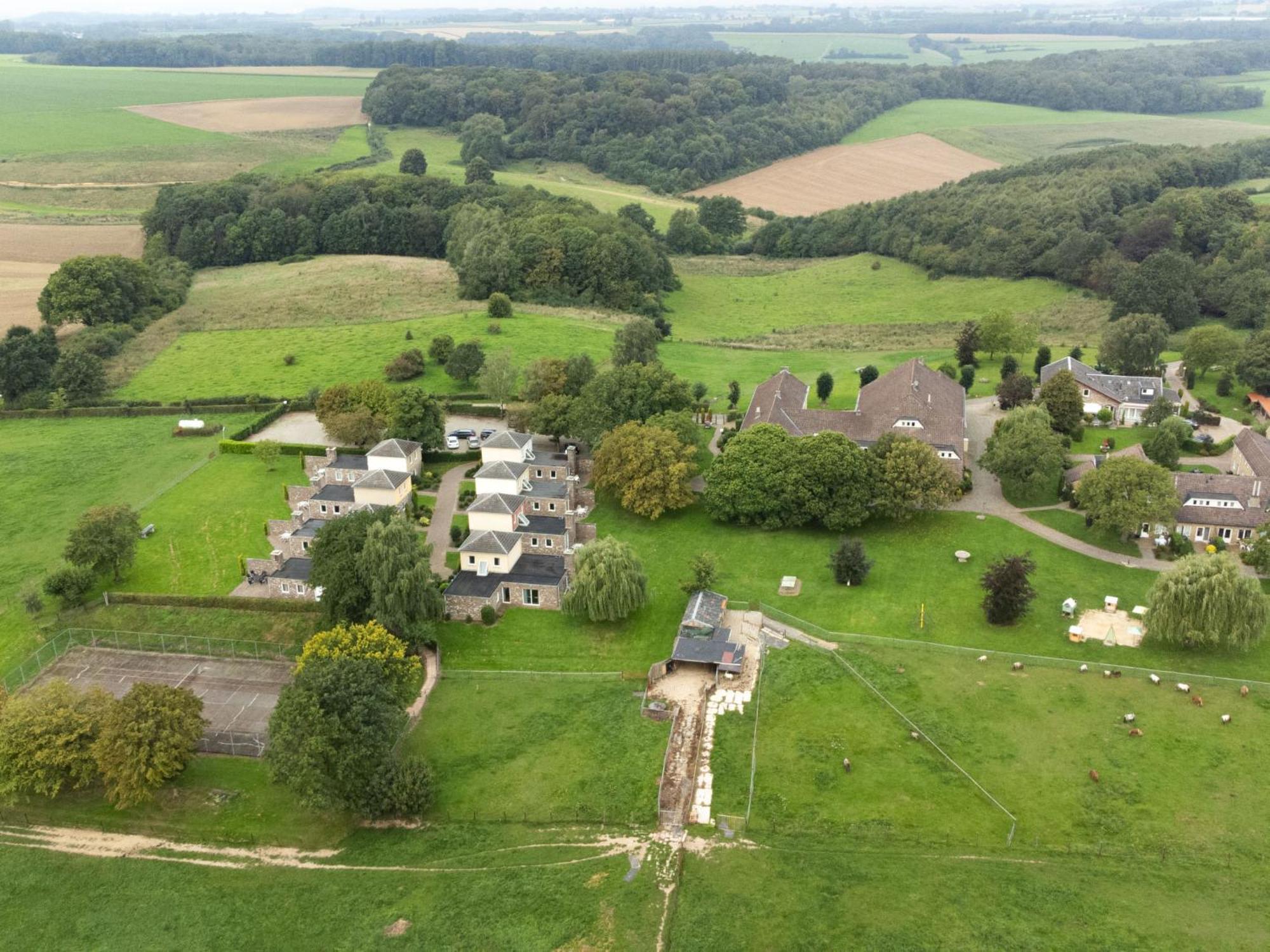 Holiday Home Bungalowpark Landsrade By Interhome Gulpen Buitenkant foto